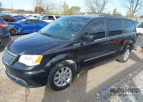 2016 Chrysler Town & Country Touring from USA, damaged, VIN 2C4RC1BG0GR237974